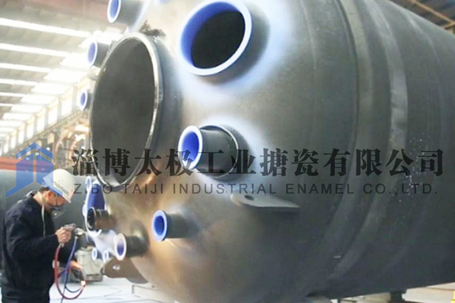 南方搪玻璃設(shè)備和北方搪玻璃設(shè)備質(zhì)量區(qū)別在哪里？